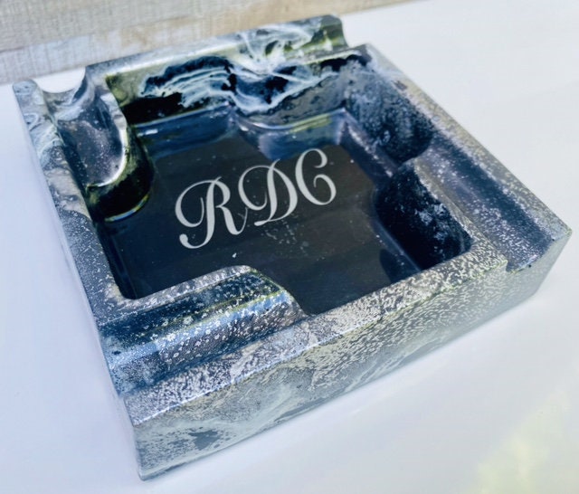 CUSTOM Concrete Ashtray for Cigar - Handcrafted